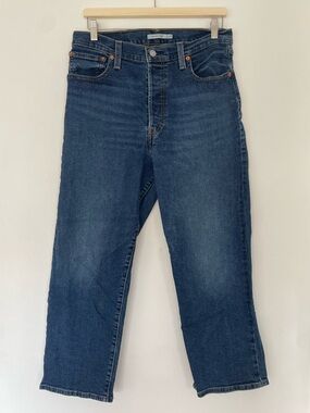 Levi's Women's Ribcage Straight Leg 27" Inseam Jeans Size 32
